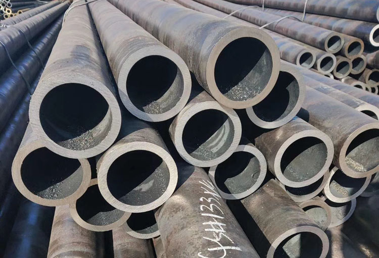 原材料成本给无缝大香蕉网址无遮挡厂家带来上升压力 原材料成本给无缝大香蕉网址无遮挡厂家带来上升压力